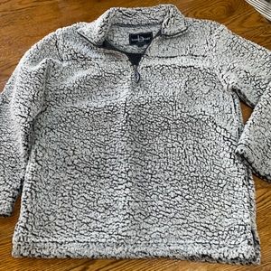 Boxercraft Sherpa zip pullover.  Charcoal gray. Size Large.
